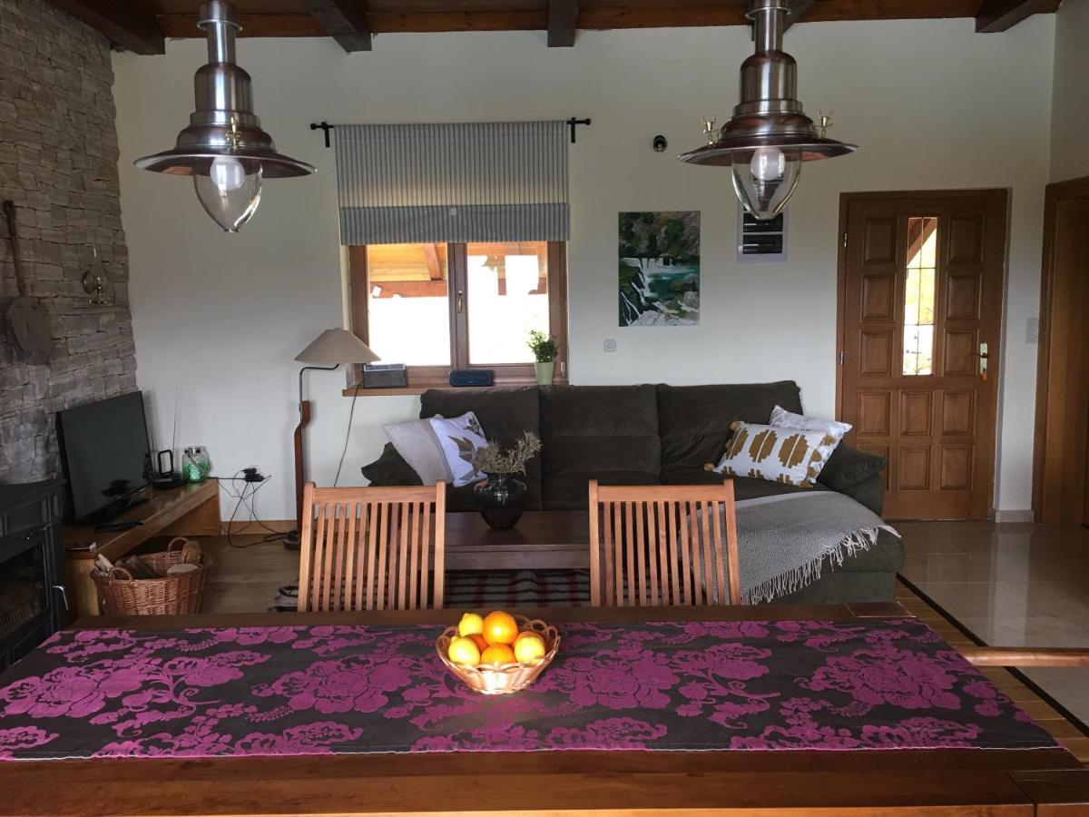 Holiday House Green Dream Obrovac Eksteriør billede